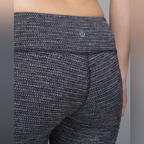 Lululemon Wunder Under Pant Coco Pique Black Size 4 - Picture 4 of 9
